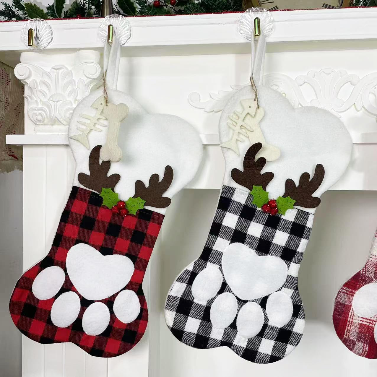 Large Dog & Cat Christmas Stockings – Plush Paw-Shaped Holiday Hanging Socks