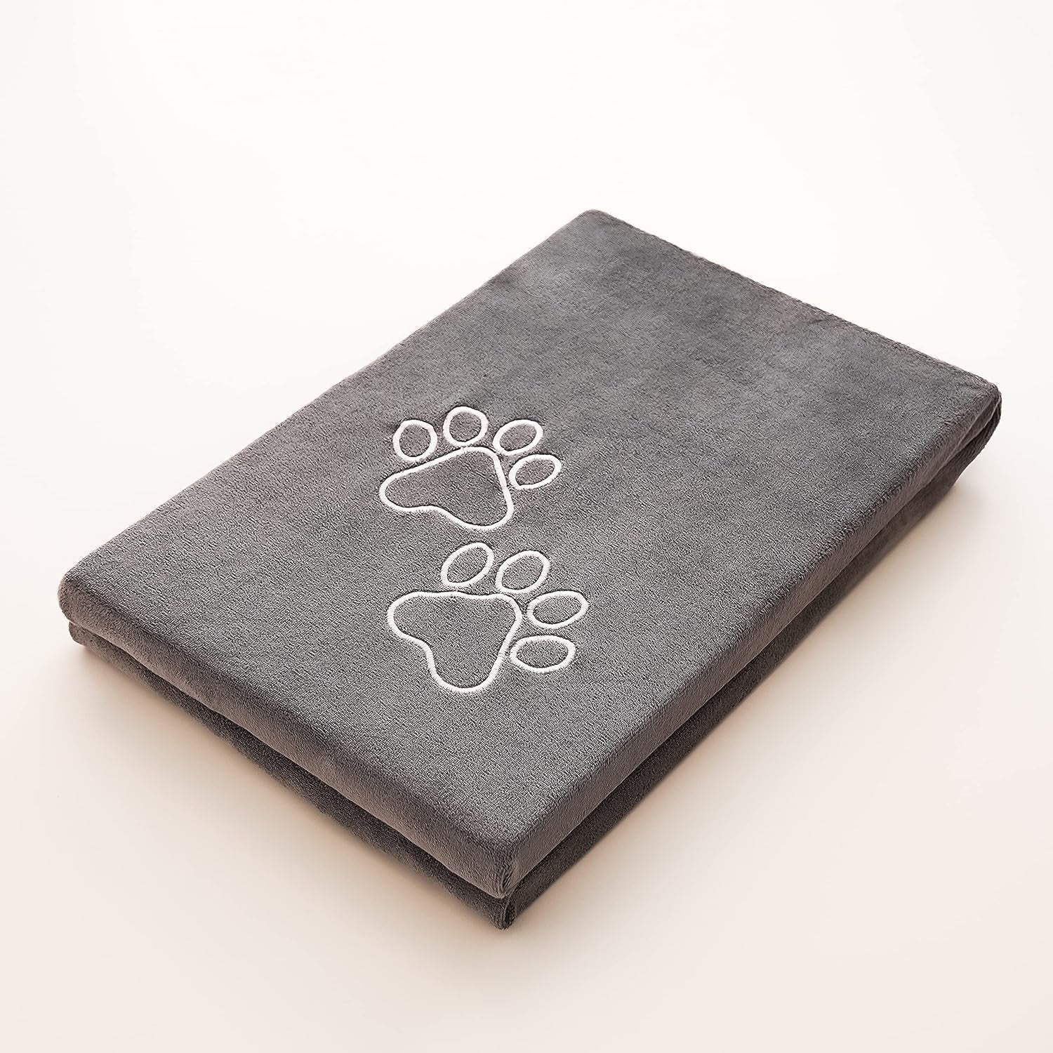 Unconditional Love Pet Drying Towel – Absorbent Microfiber for Cats & Dogs - FurriendlyPaws | Furry Friends, Happy Hearts